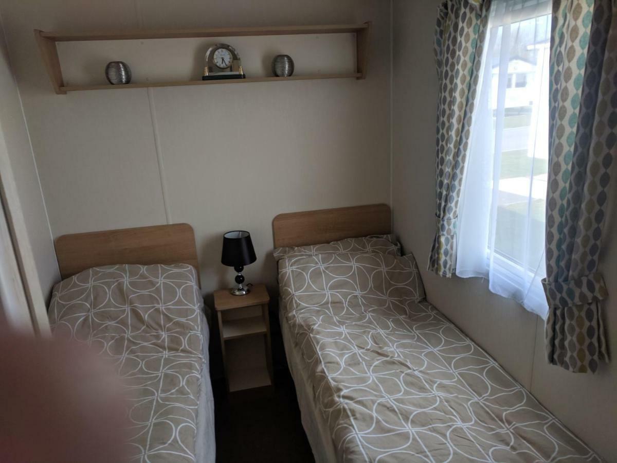 Отель P&D'S Pearl Caravan At Tattershall Lakes Country Park Экстерьер фото