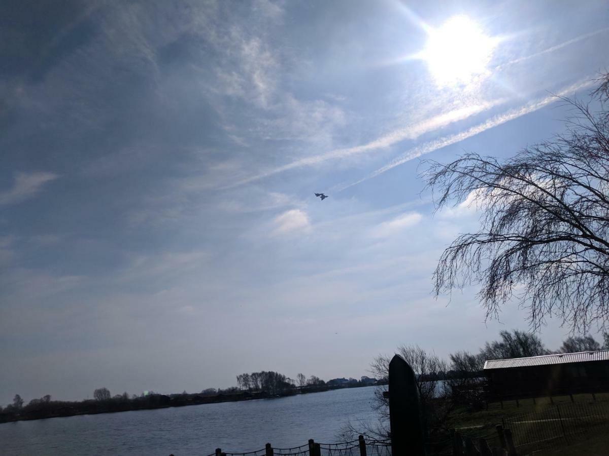 Отель P&D'S Pearl Caravan At Tattershall Lakes Country Park Экстерьер фото