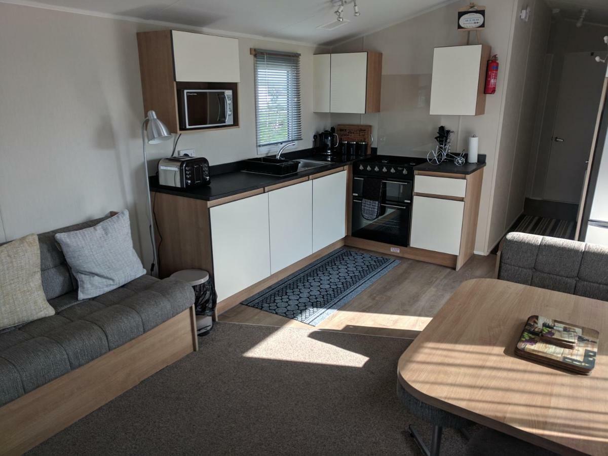 Отель P&D'S Pearl Caravan At Tattershall Lakes Country Park Экстерьер фото
